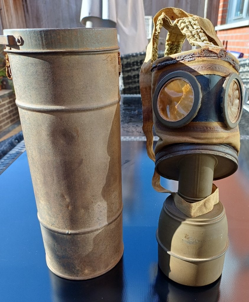 Origineel Frans gasmasker TC38 wo2 met canister, Ophalen of Verzenden, Landmacht, Overige typen