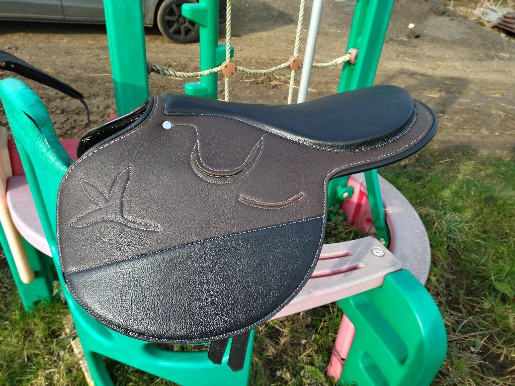 trainingszadel, Dieren en Toebehoren, Paarden en Pony's | Zadels, Ophalen, Nieuw