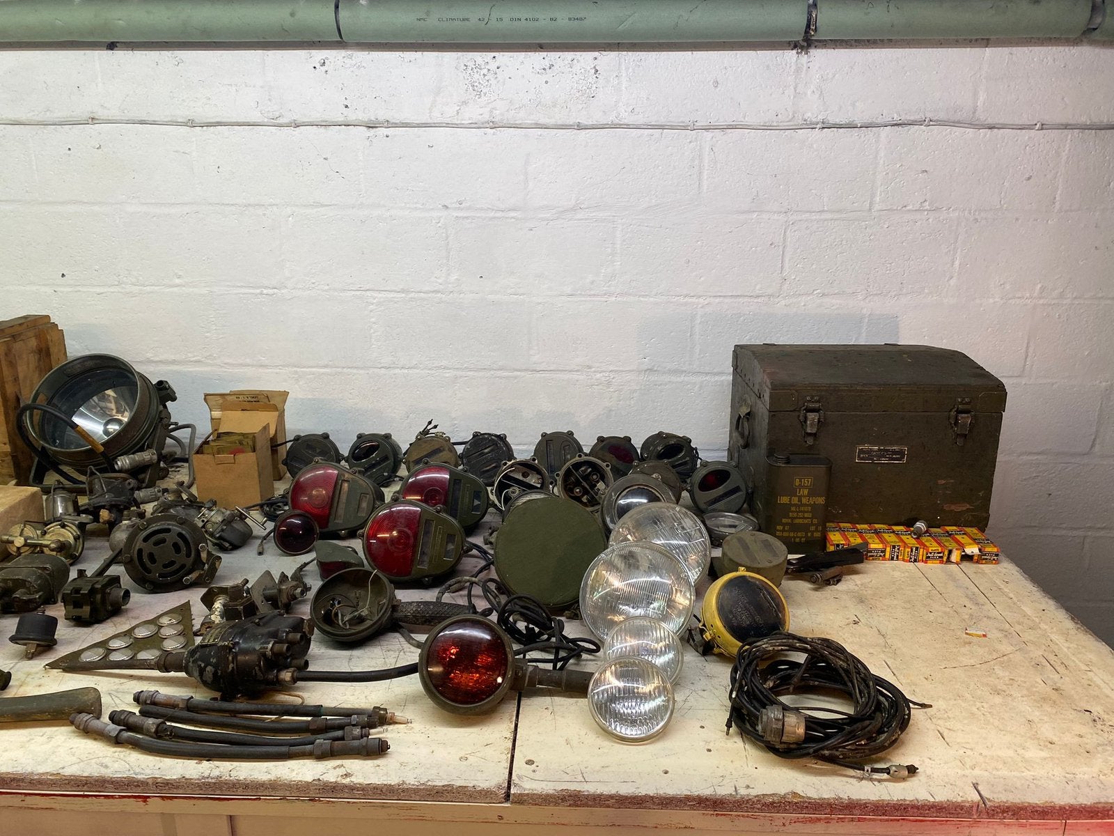 Lot legermateriaal voor voertuigen, Ophalen, Landmacht