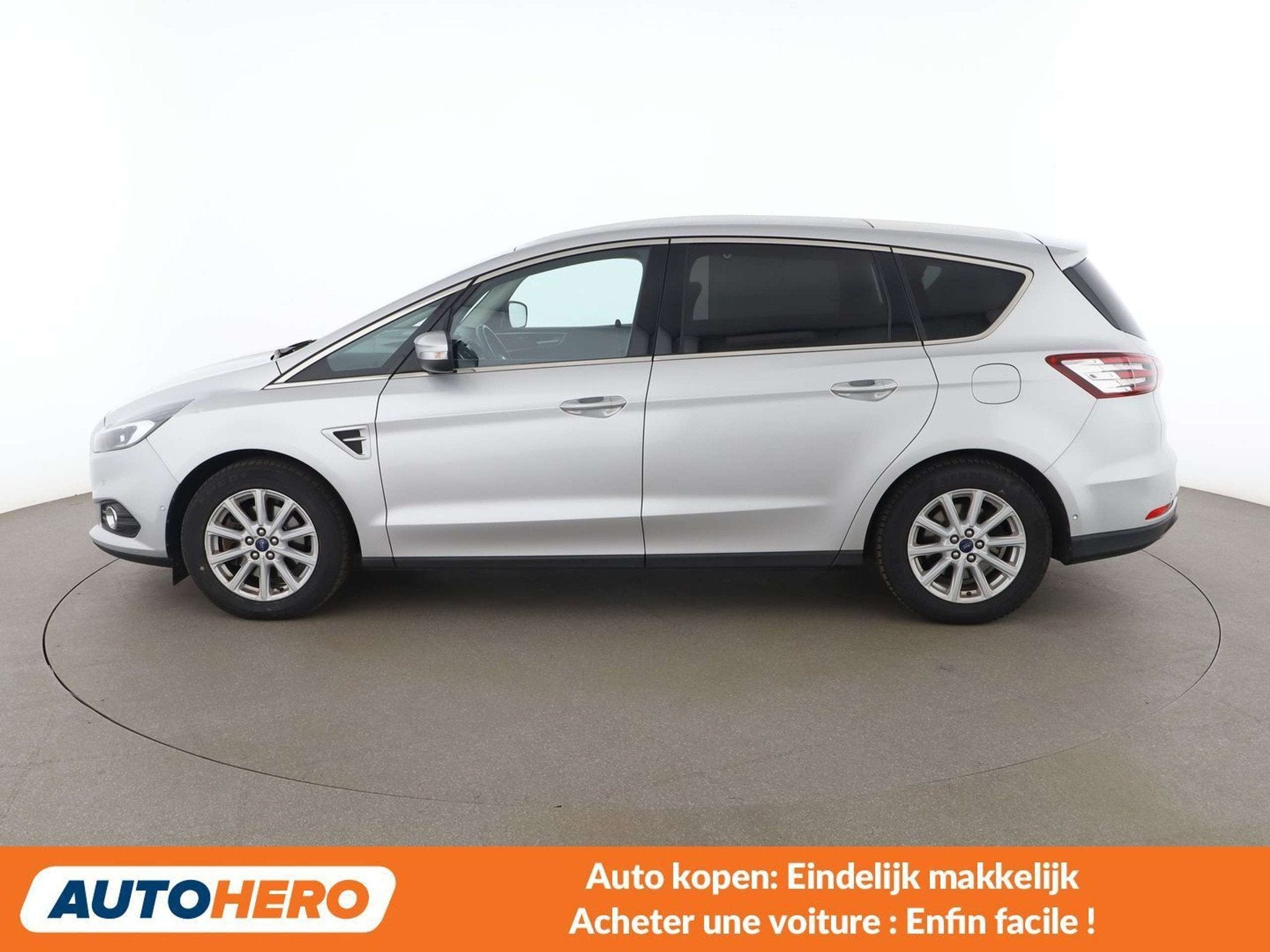 Ford S-Max 2.0 TDCi Titanium (bj 2015, automaat), Auto's, 1734 kg, Zwart, 7 zetels, Leder