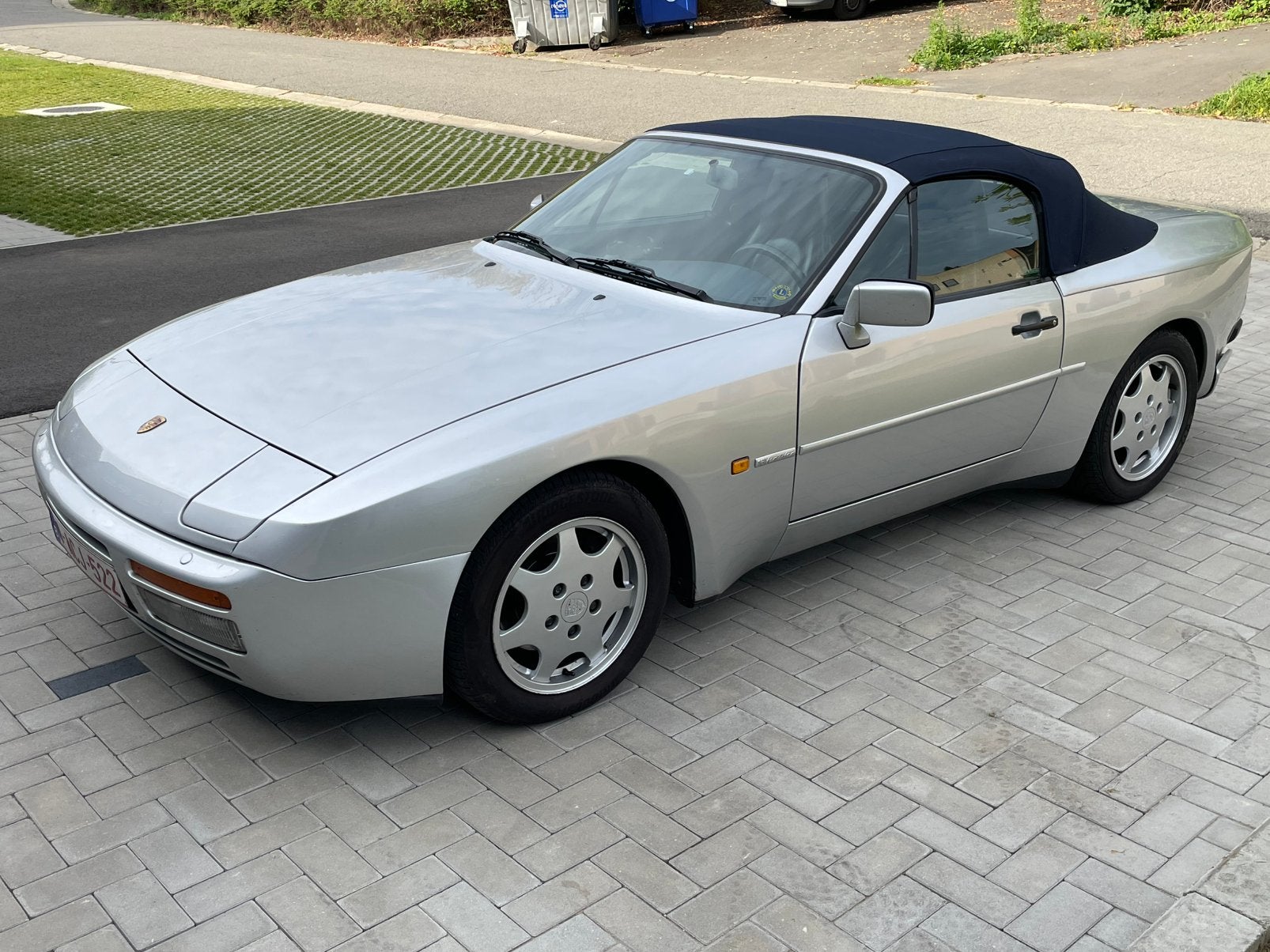 Porsche 944 S2 Cabriolet, foto 2
