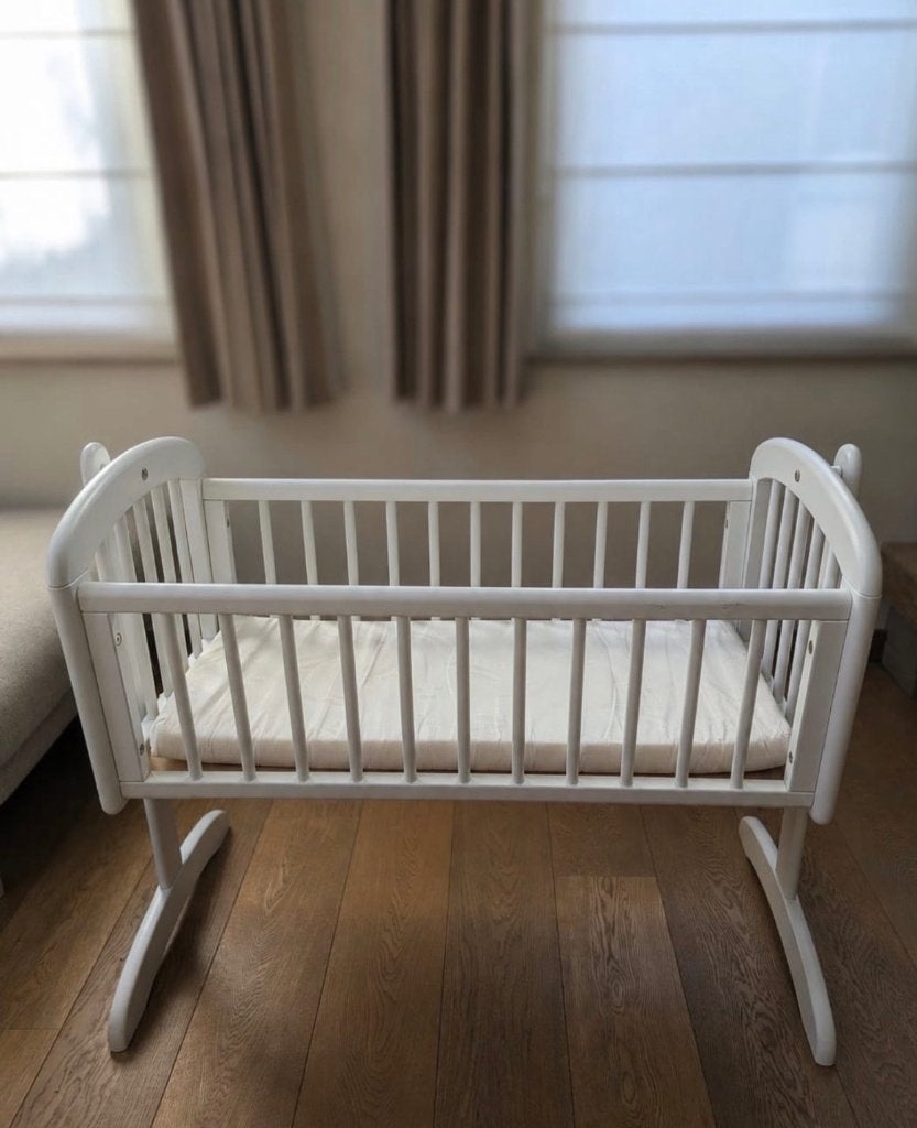 Troll Lux Schommelwieg (wit) incl. Matras – Goede staat, Ophalen, Wieg