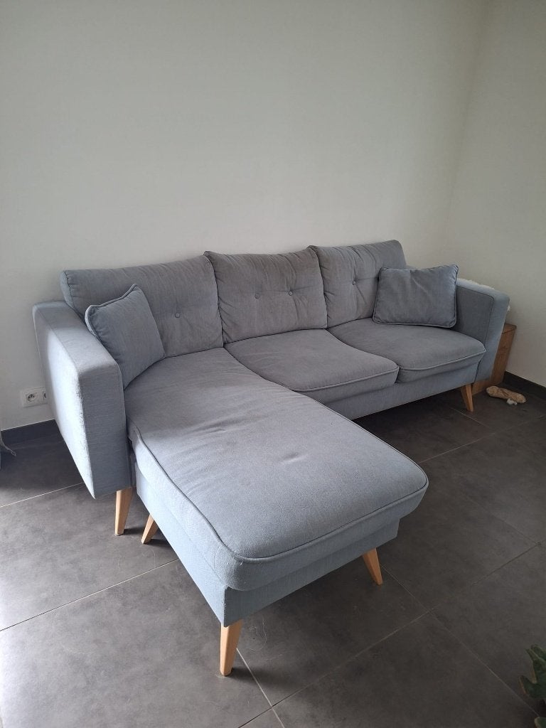 GRATIS — zetel met wat gebruikssporen ( zie foto’s)., Maison & Meubles, Canapés | Salons, Utilisé, Banc d'angle, Trois personnes