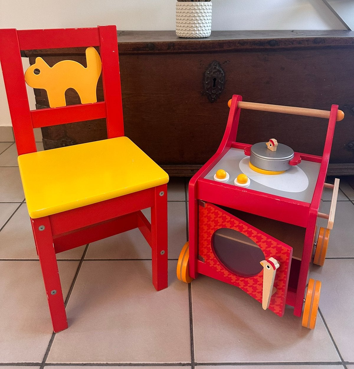 Cuisine roulante Janod en bois + chaise enfant IKEA (Lot), Enlèvement, Utilisé