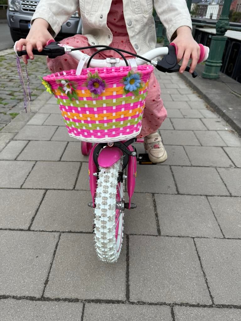 Kleuter fiets, Fietsen en Brommers, Fietsen | Bakfietsen, Ophalen of Verzenden, Zo goed als nieuw