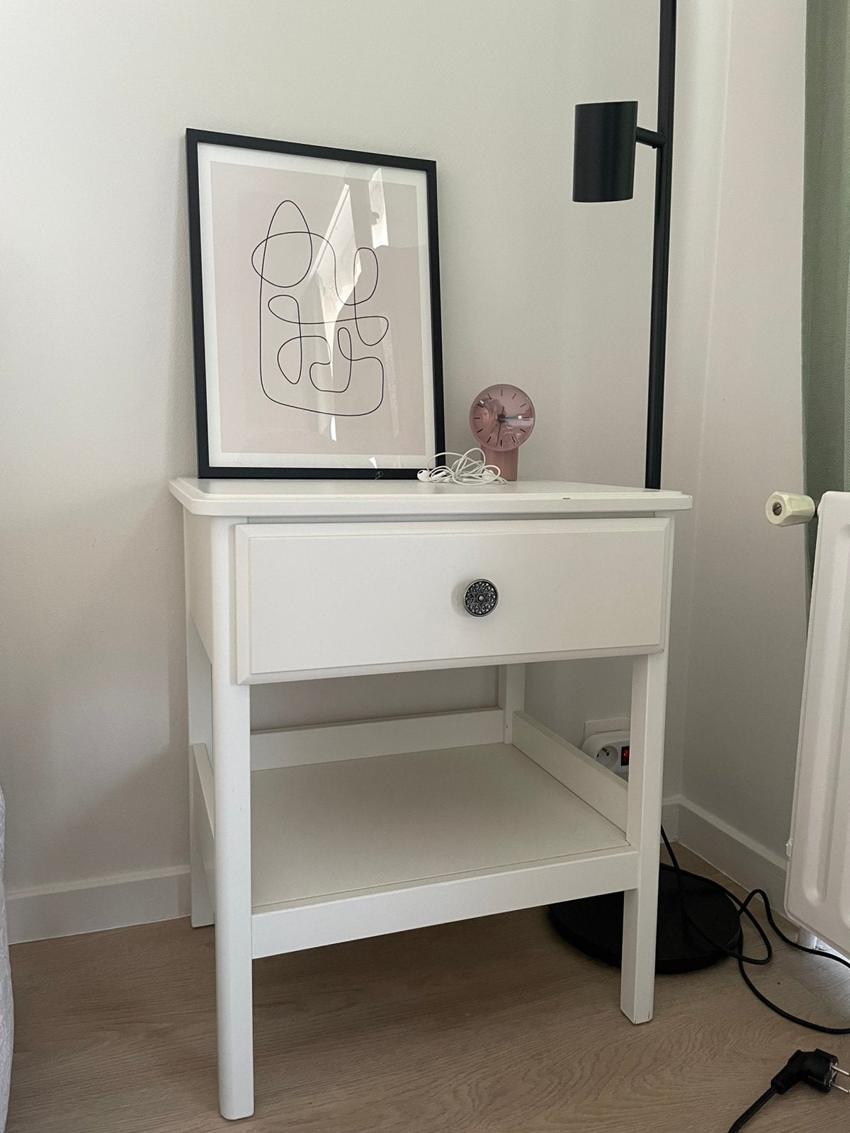 Table de nuit, 45 à 65 cm, Enlèvement, Utilisé, 55 à 70 cm