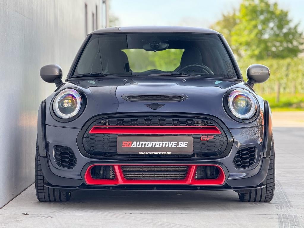 Mini JCW GP3, Auto's, Euro 6, 4 cilinders, https://public.car-pass.be/vhr/5ff4873d-7ffc-4afe-8ad5-ae9b10fdc5ab, Grijs