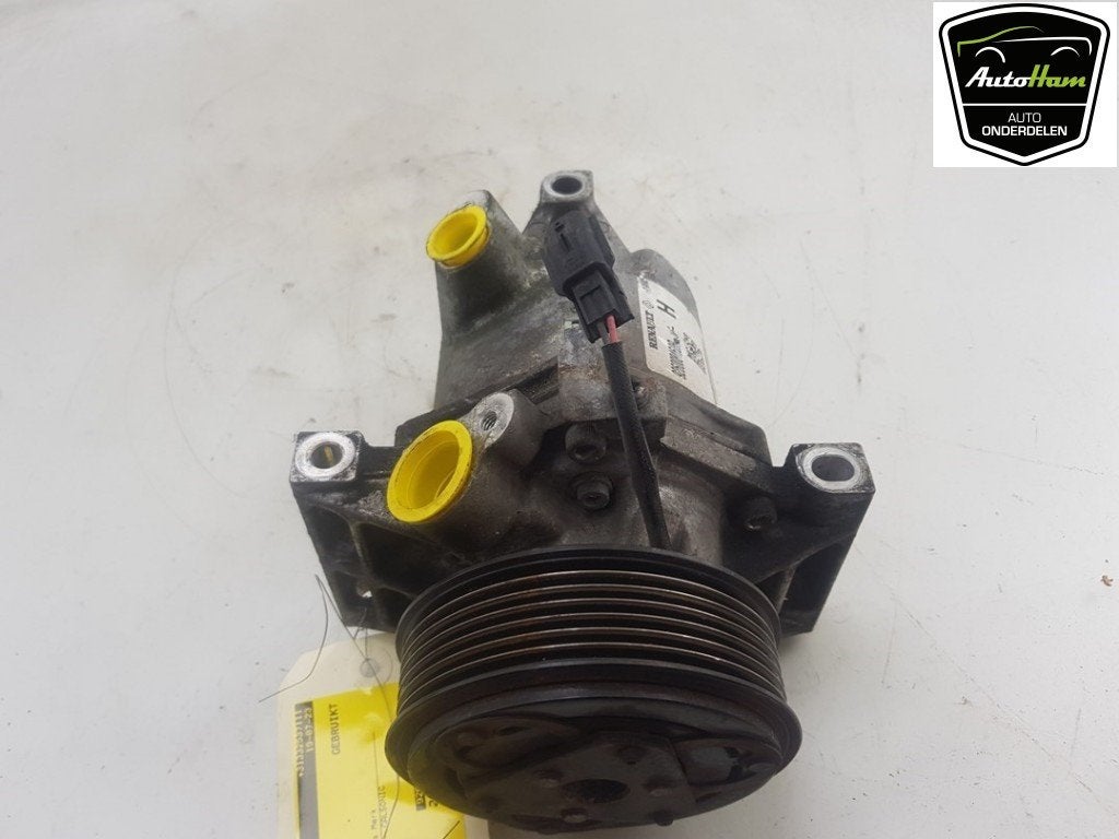 AIRCO POMP Dacia Sandero III (01-2019/-) (|926008469R|), Dacia, Gebruikt, Renault Deutschland AG, Peter-Huppertz-Straße 5
51063  Köln, DE
