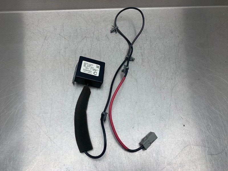 ANTENNE GPS Nissan Murano (Z51) (|25975CC20A|), Dhr. M. Roggen, Stadsweg 37 37
9917 PV  WIRDUM GR., NL, Nissan, Utilisé