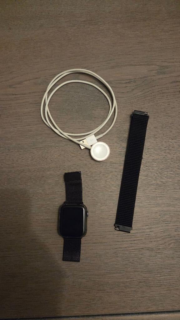 Apple Watch series 4 gps 44mm space grey, Ophalen, Gebruikt, Zwart, Apple Watch