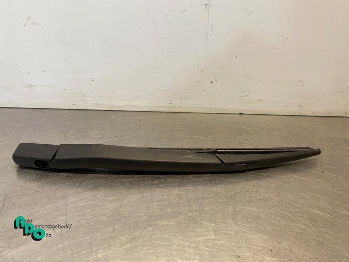 Ruitenwisserarm achter van een Opel Corsa (Corsa D 07-), Gebruikt, -, -, Opel