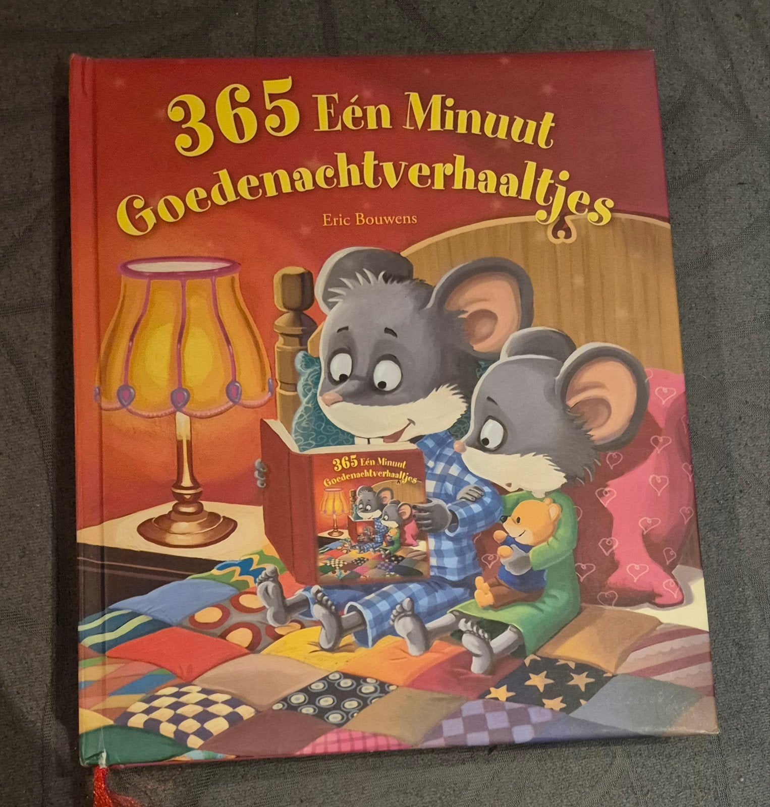 365 1 minuut goedenachtverhaaltjes, Boeken, Ophalen