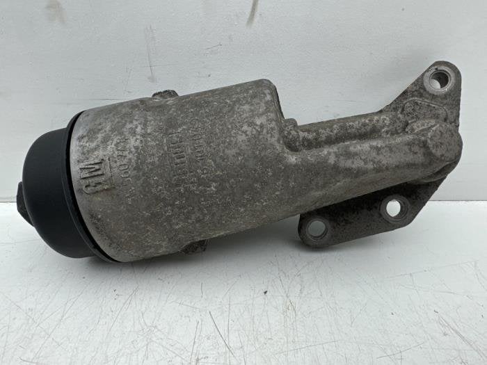 Oliefilterhuis van een Opel Corsa, Gebruikt, -, -, Opel