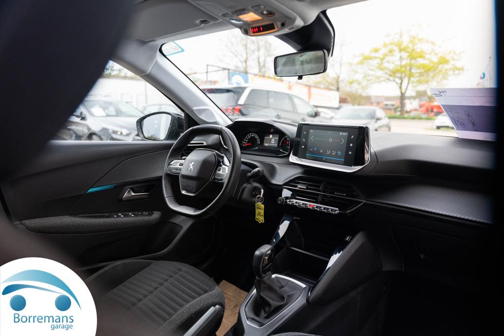 Peugeot 208 STYLE Carplay/Lane Assist/Navi/Cruise-Limit/...., Auto's, Peugeot, 0 kg, 1199 cc, 0 kg, Bedrijf