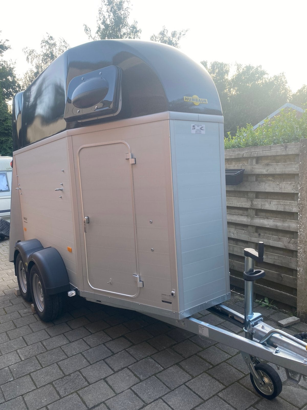 Humbaur single alu paardentrailer, Enlèvement, Comme neuf