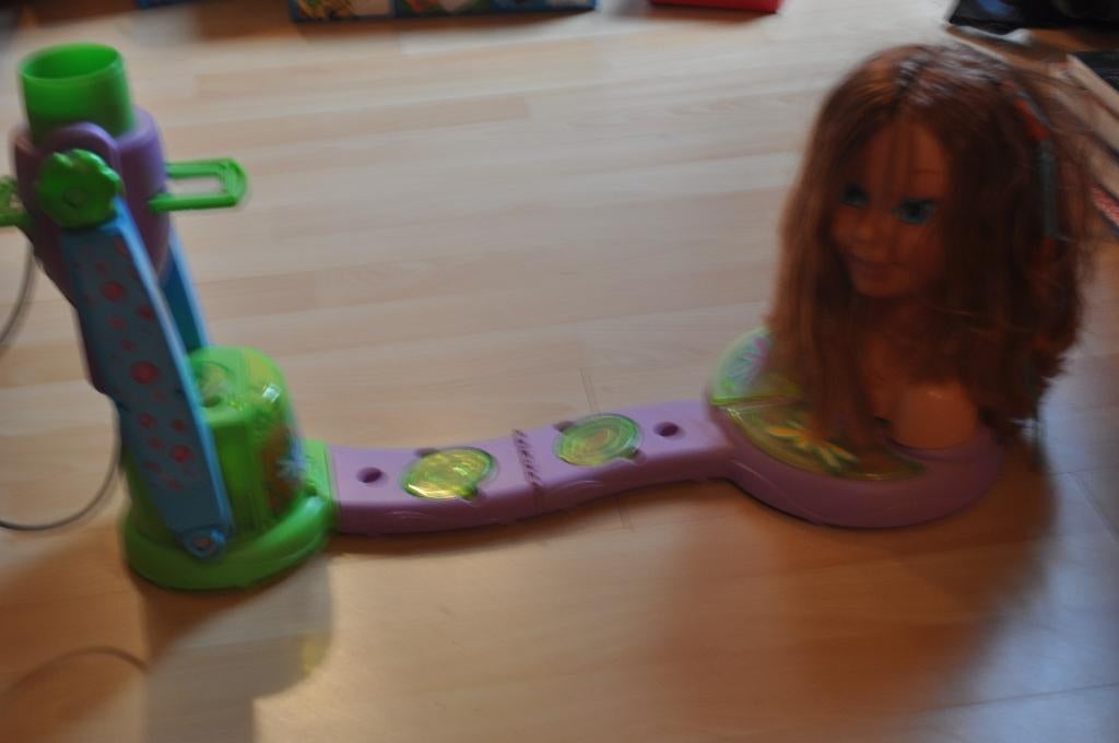 kaphoofd met projector in prima staat, Kinderen en Baby's, Speelgoed | Poppen, Ophalen