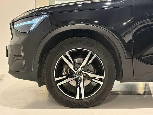 Volvo XC40 B3 Mild hybrid Dark Plus + electr trekhaak, Autos, Volvo, https://public.car-pass.be/vhr/9ca0498e-11f2-48d8-84fb-7550698a502f