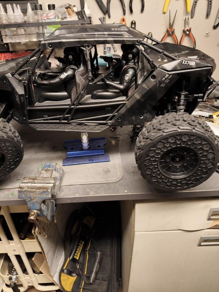Nieuw. Arrma Fireteam, Neuf, Échelle 1:8, Voiture off road, Enlèvement