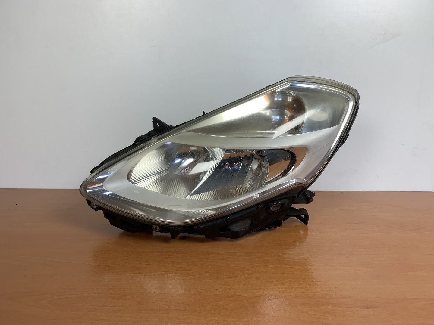 koplamp Links renault clio III 2009 - 2014 facelift chroom, Renault, -, Utilisé, -