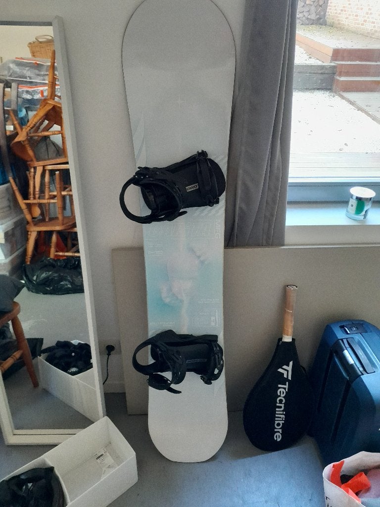 CAPiTA snowboard met bindingen, Sport en Fitness, Ophalen of Verzenden, Gebruikt, Board