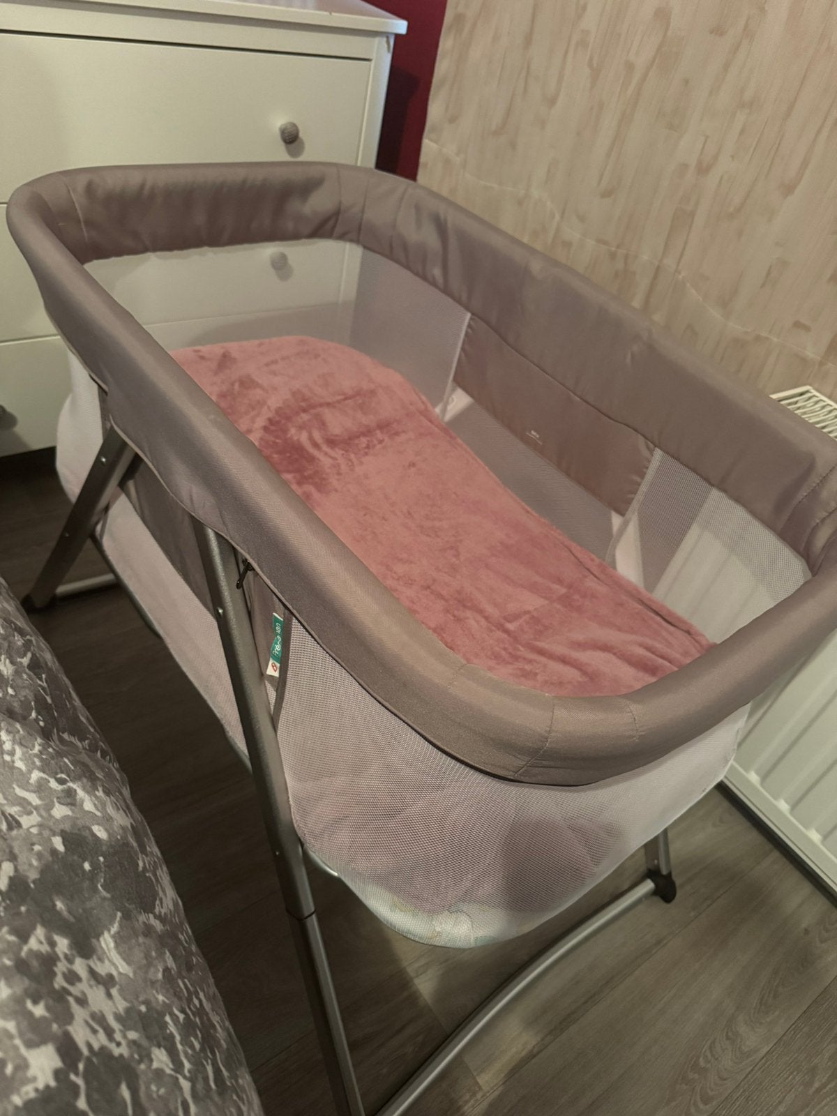 Baby bed ( plooibed ), Enlèvement, Comme neuf
