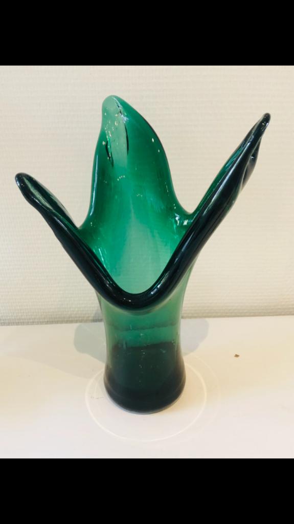 vaas smaragdgroen glas, Ophalen of Verzenden, Glas