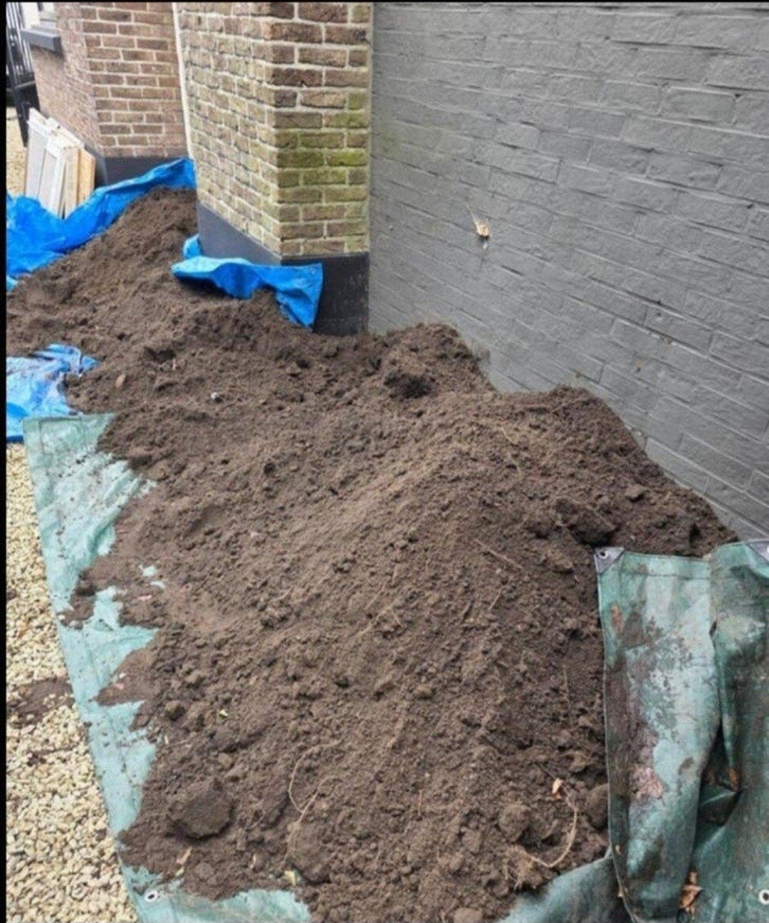 Gratis zwarte grond, Tuin en Terras, Ophalen