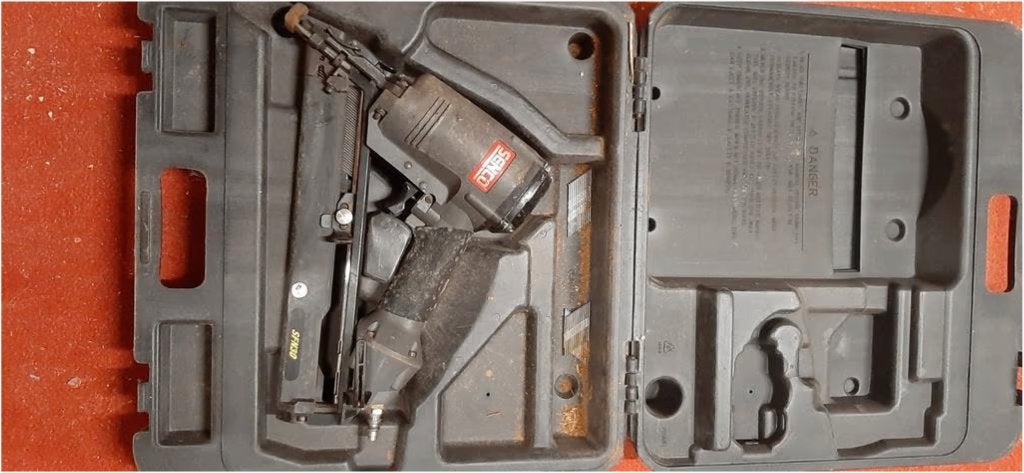 Senco SFN30 pneumatische tacker, Ophalen, Zo goed als nieuw