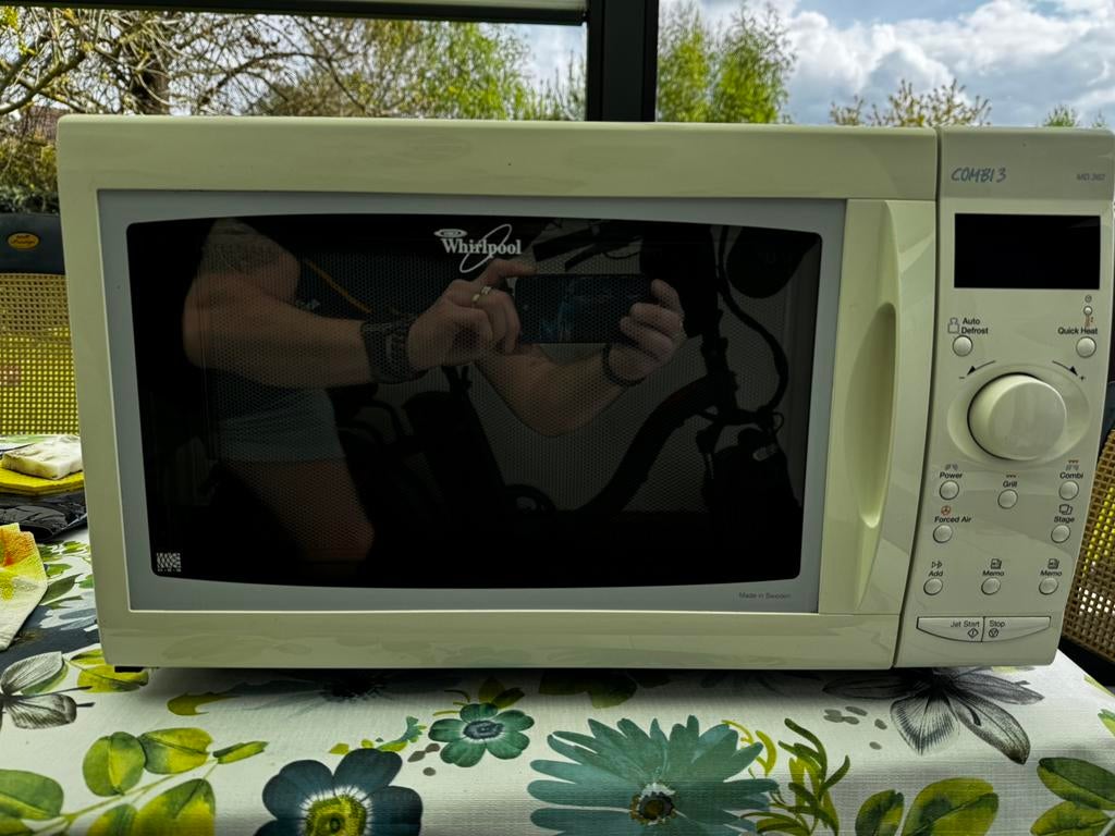 Combi four micro-ondes et chaleur tournante Wirlpool MD 362, Four avec gril, Comme neuf, Enlèvement, 45 à 60 cm