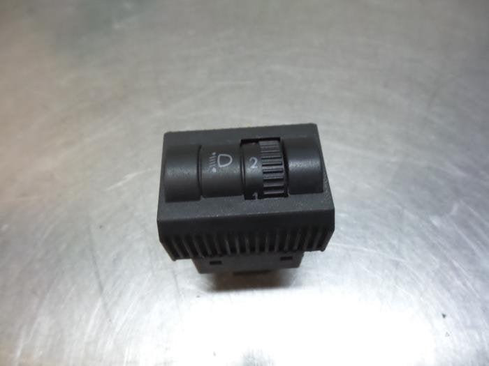 Schakelaar Koplamp Ihv van een Volkswagen Polo (Polo 01-), Gebruikt, -, Volkswagen, -