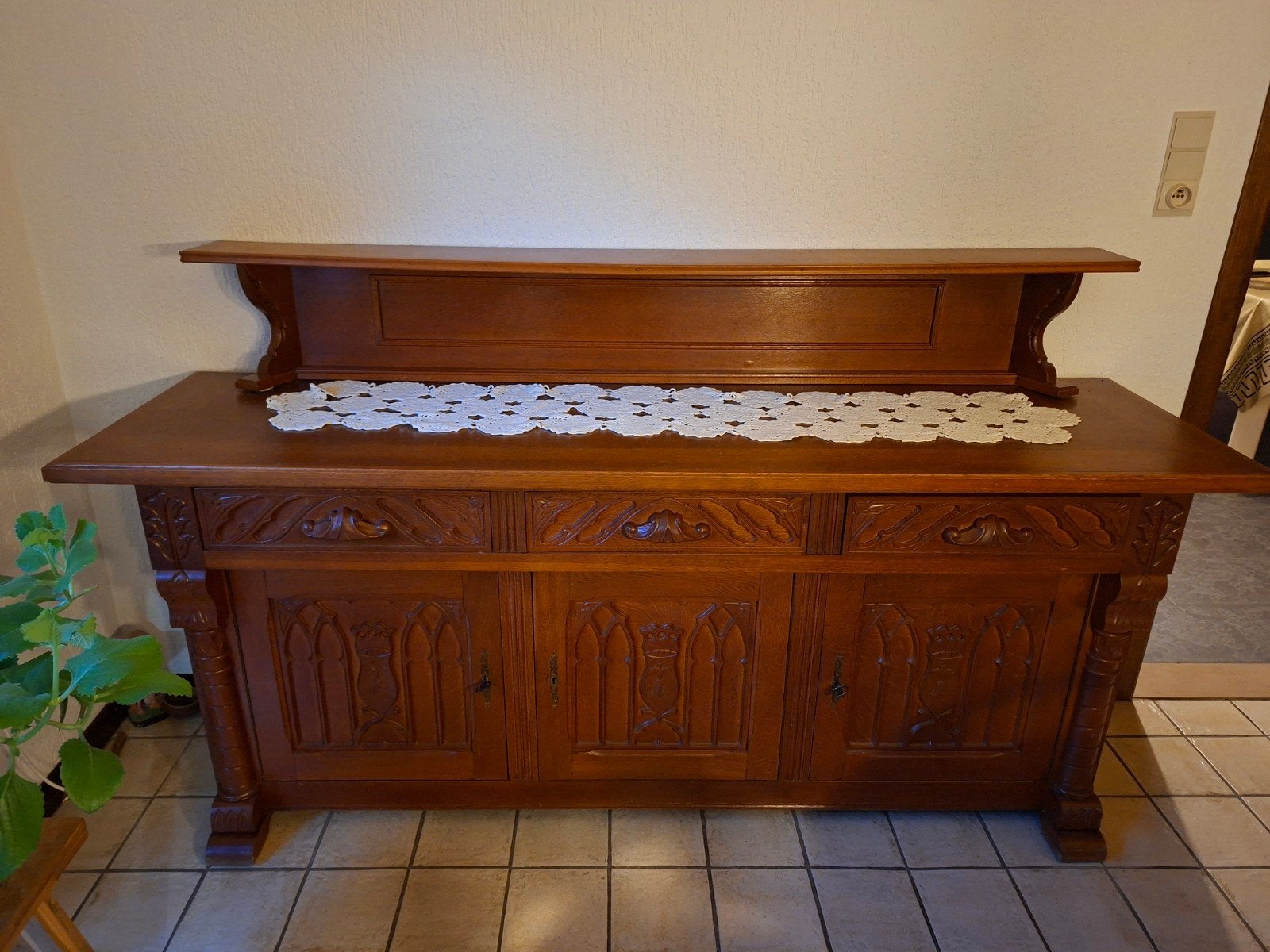 Gratis antiek dressoir, Muziek en Instrumenten, Ophalen