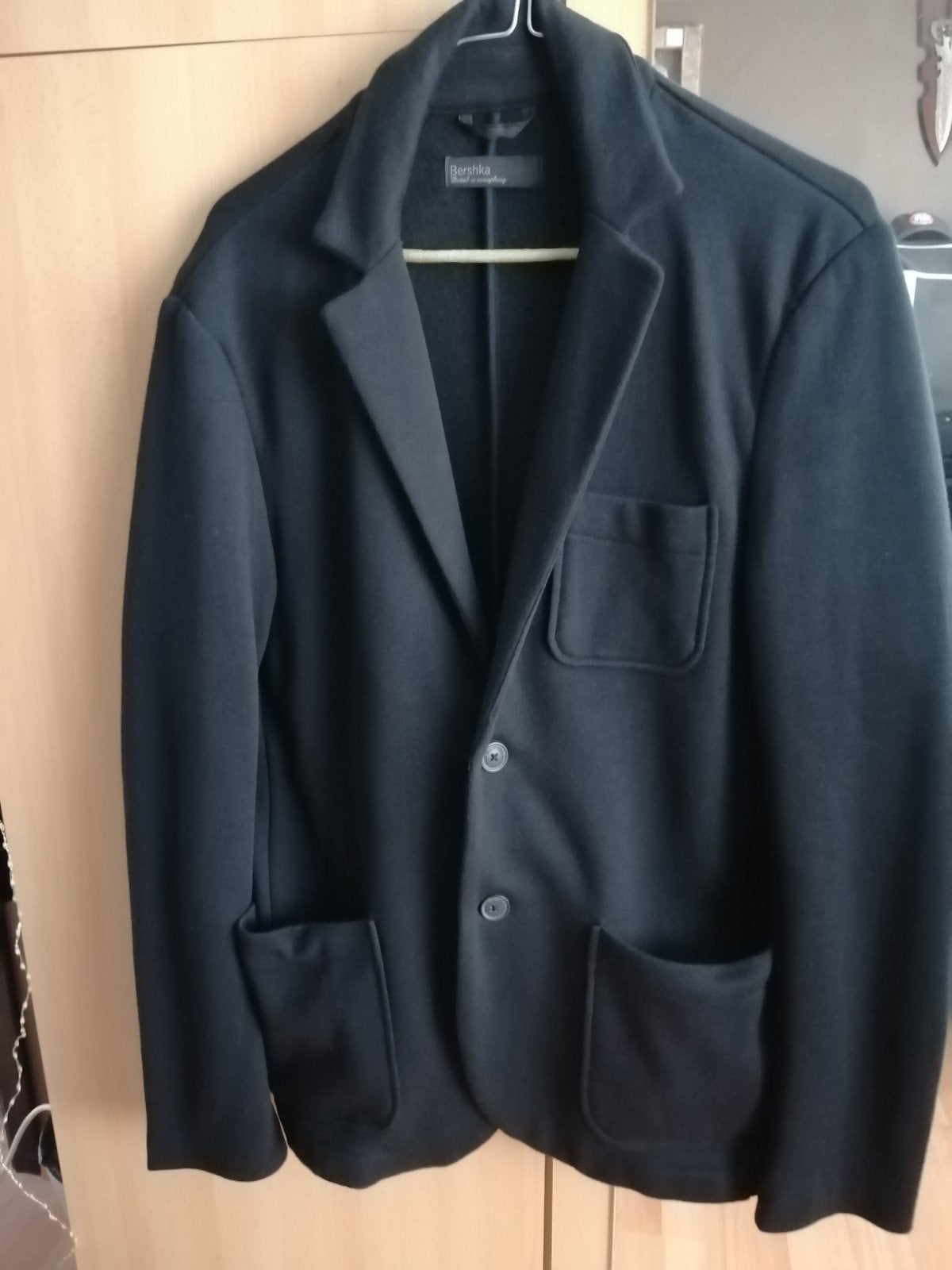bershka TM or 38 zwart colbert, Kleding | Heren, Kostuums en vesten, Ophalen