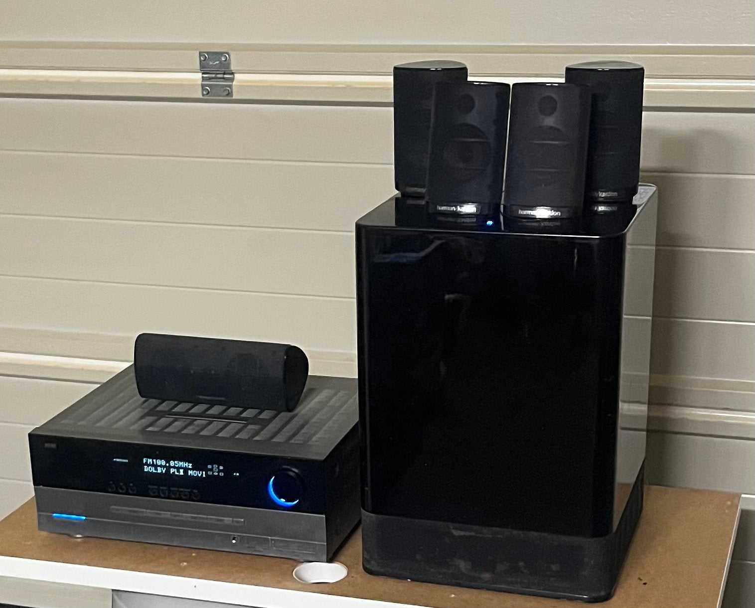 Ampli Harman Kardon AVR 145 + Subwoofer TS7, TV, Hi-fi & Vidéo, Ensembles home-cinéma, Enlèvement, Utilisé, Système 5.1, 40 à 70 watts
