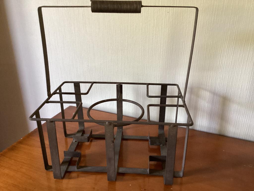 Oude metalen flessendrager, Ophalen of Verzenden