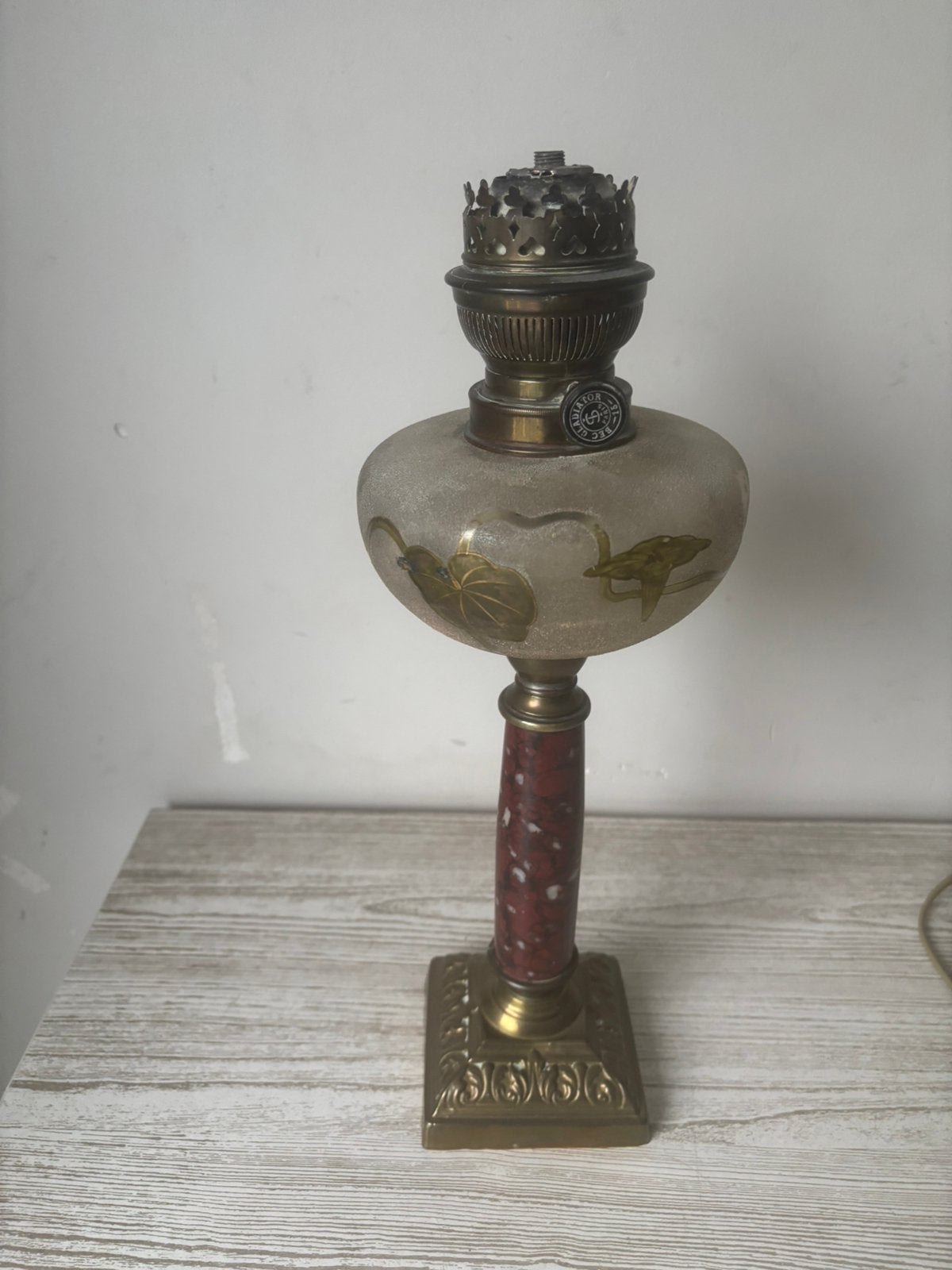 Antieke Franse Art Nouveau Olielamp, Huis en Inrichting, Ophalen, Olielamp, Zo goed als nieuw, Rood