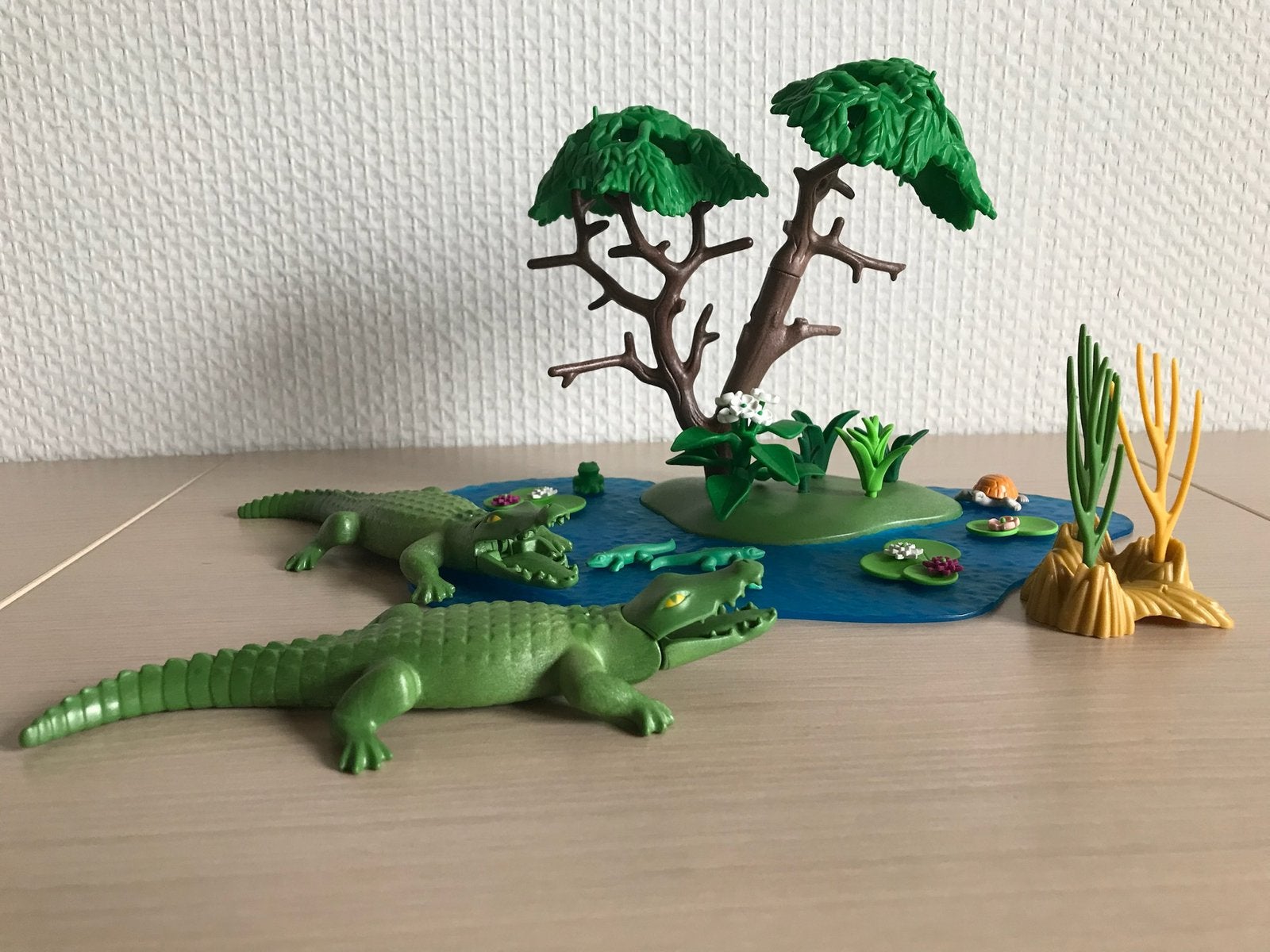 Playmobil 3229 Krokodillenfamilie met eiland, Consoles de jeu & Jeux vidéo, Jeux | Autre, Enlèvement ou Envoi, Utilisé