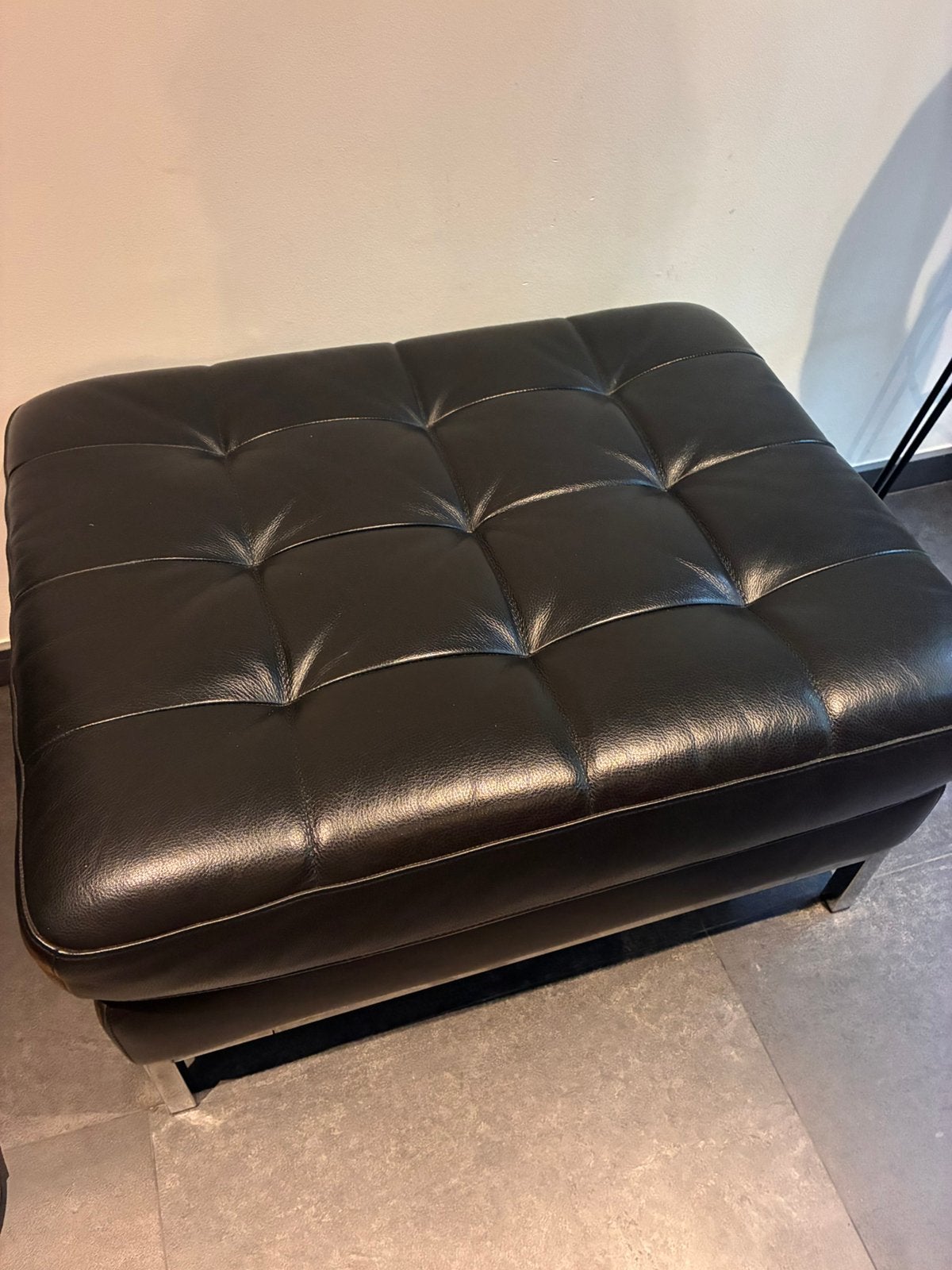 Black leather seat, Ophalen, Zo goed als nieuw, Vierkant, 75 tot 100 cm