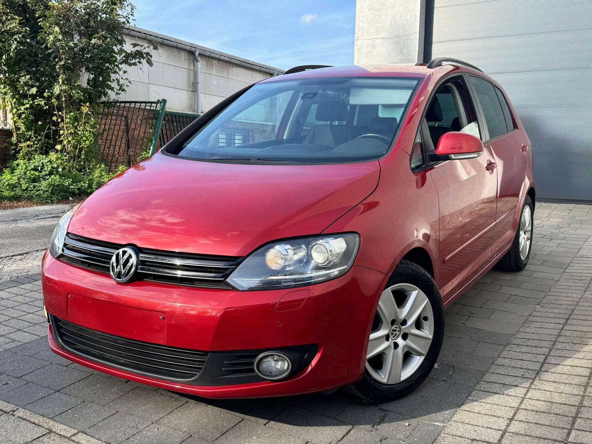 Volkswagen Golf Plus 1.4 tsi benzine automaat 2009 76000 km, Auto's, Gebruikt, Zwart, 4 cilinders, Bedrijf