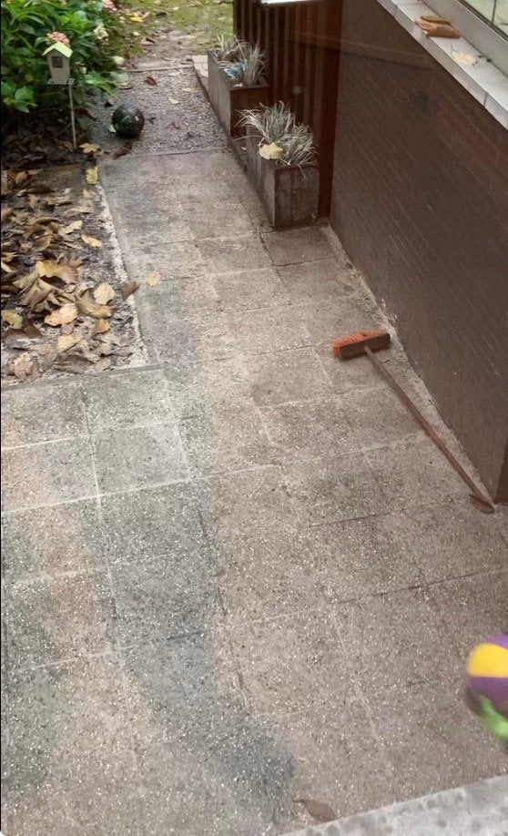 Gratis af te halen - Grind beton tegels 40*40 (20m2), Jardin & Terrasse, Pavé & Dalles, Utilisé, Tuiles de terrasse, Béton, 10 m²² ou plus