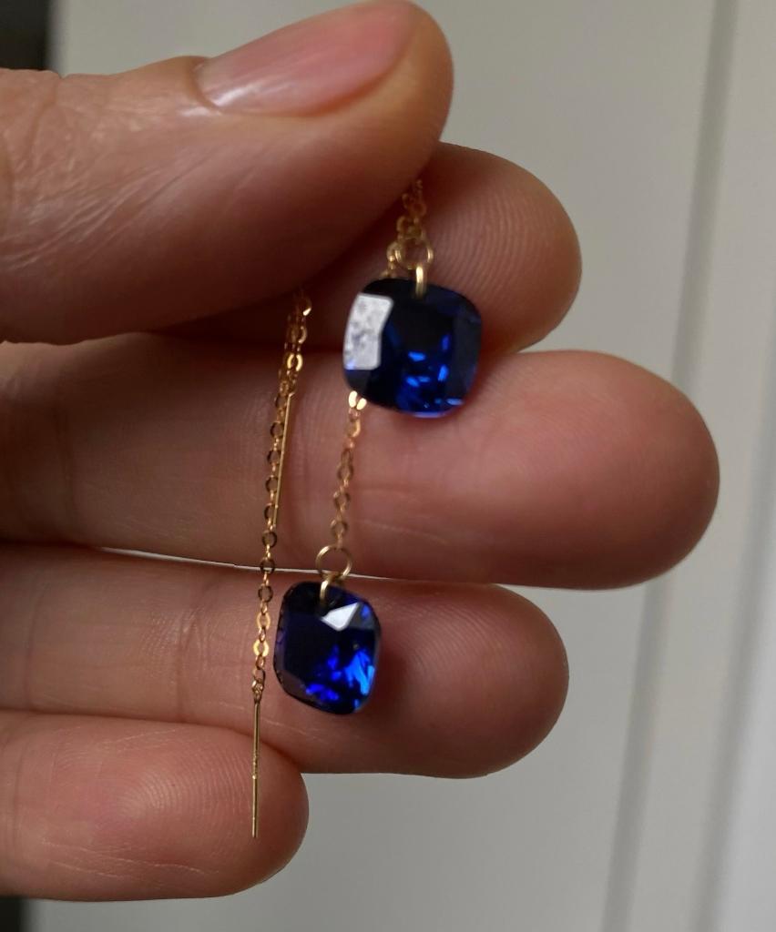 Oorbellen 18K  geel goud saffier, Hangers, Blauw, Ophalen of Verzenden, Zo goed als nieuw