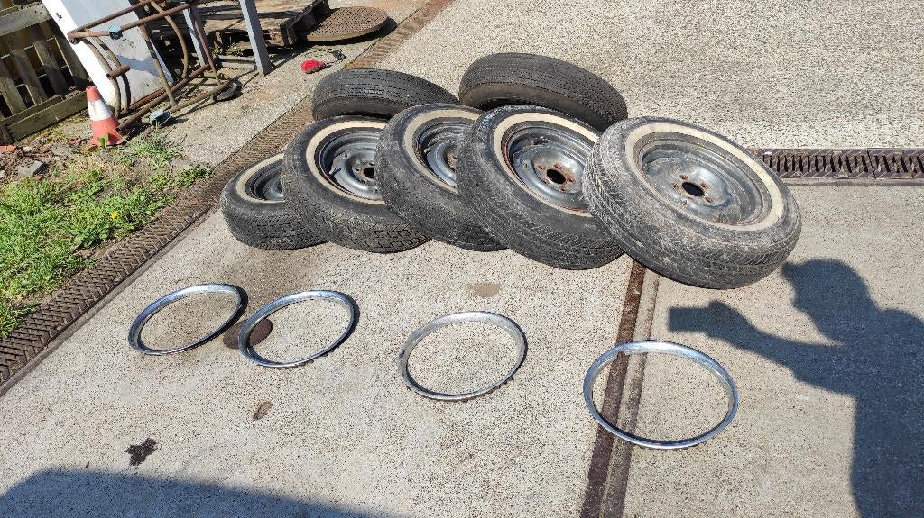 Stalen velgen en naven voor Daimler V8 250 / Jaguar Mk2, Ophalen, Gebruikt, Jaguar