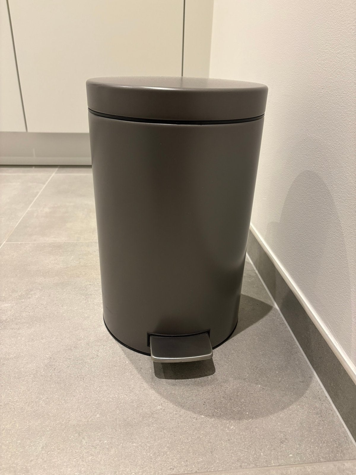 Brabantia vuilbak 12 liter, Ophalen, Zo goed als nieuw