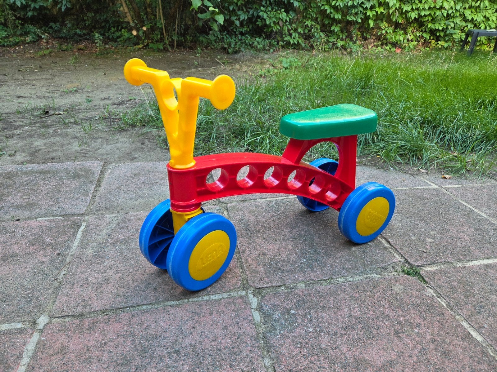 Loopfiets / kinderfietsje te koop, Kinderen en Baby's, Ophalen, Loopfiets