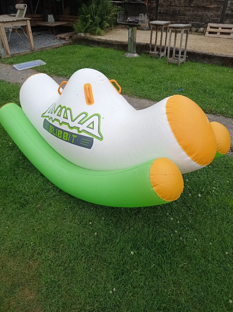 BALANCOIRE GONFLABLE POUR PISCINE AVAVA, Enlèvement, Utilisé, Autres types