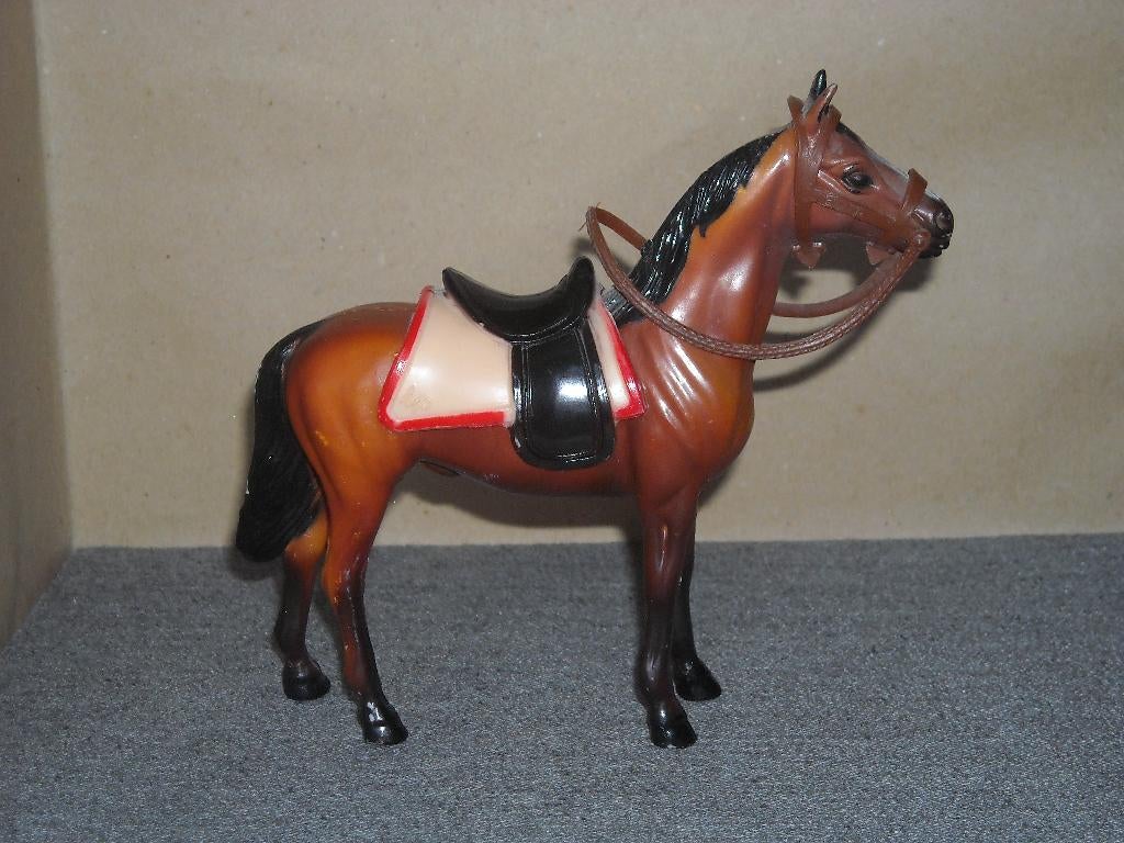 Lundby paard met zwarte manen, Enlèvement ou Envoi, Utilisé
