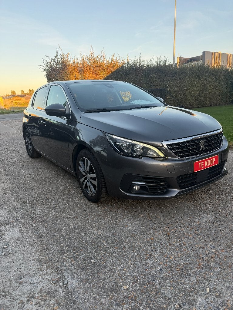 Peugeot 308 Automaat, Auto's, Automaat, Bruin, https://public.car-pass.be/vhr/b7cca716-4099-4c12-ae05-6ddd02d4fec5, 3 cilinders