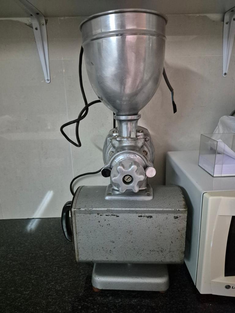 Professionele Graafmachine Te Koop., Ophalen