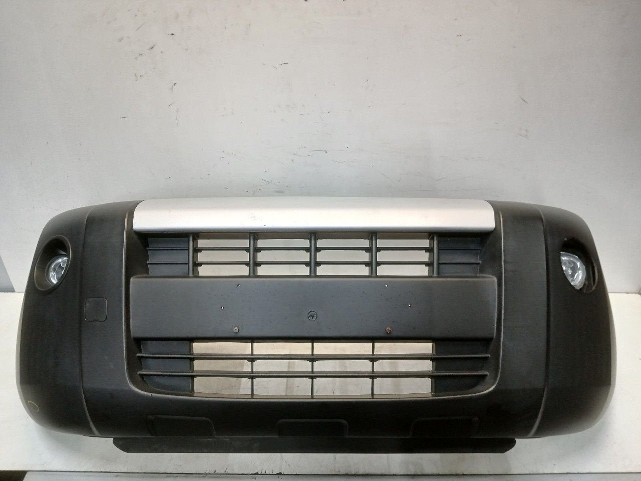 Bumper voor Fiat Fiorino, Onderdelen@venauto.nl, Van der Ven Autorecycling B.V., Ettenseweg 76, 4706 PB Roosendaal, The Netherlands