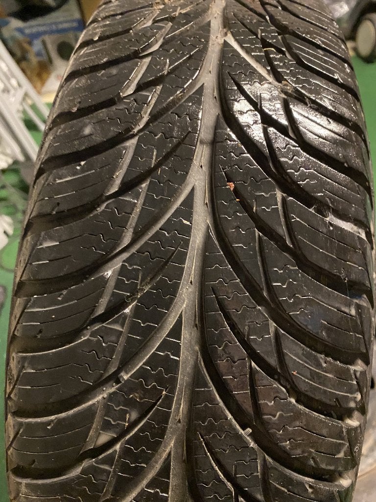 4 Pneus 175 65 14 sur jante, Auto-onderdelen, Banden en Velgen, Ophalen, 14 inch, Gebruikt, 175 mm