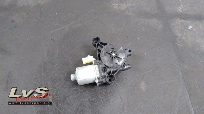 Moteur de vitre portière d'un Jeep Compass, Jeep, -, 3 mois de garantie, Utilisé